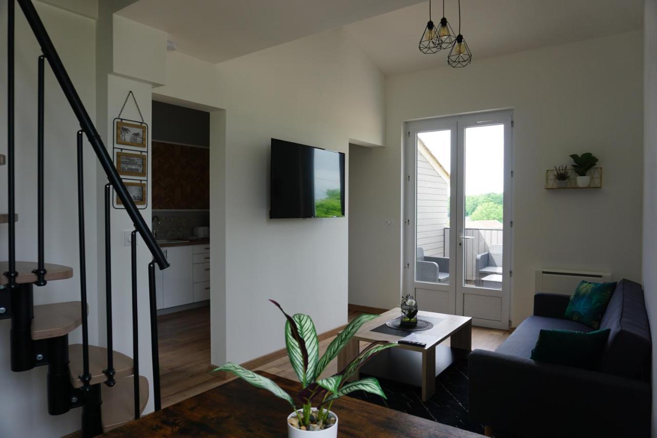 Appart Cosy 4 Personnes Avec Terrasse La Roche-sur-Yon Esterno foto